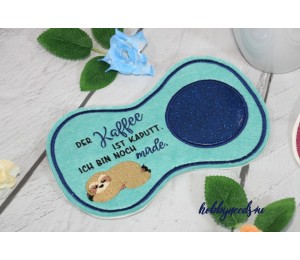 Stickserie - Faultiere ITH Mug Rugs